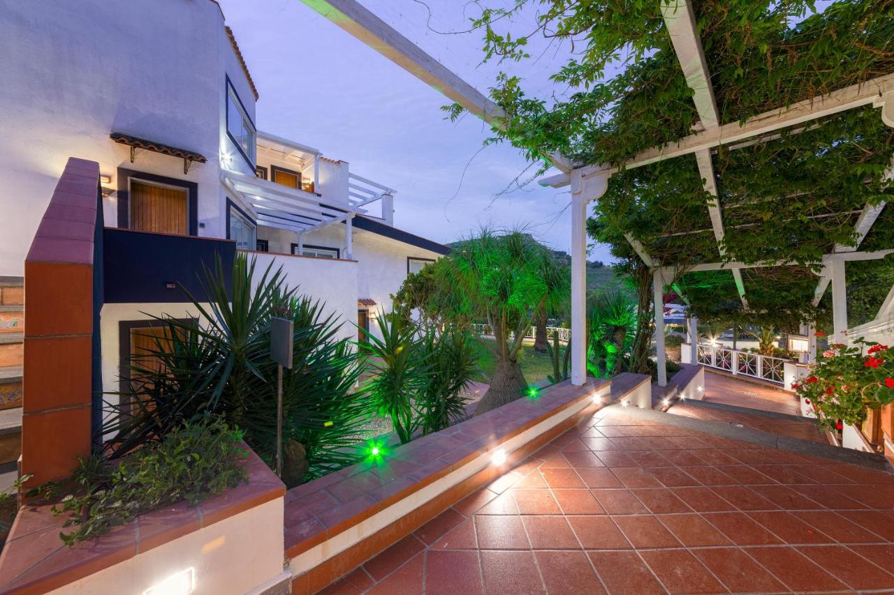 Agave Hotel Pozzuoli Ngoại thất bức ảnh