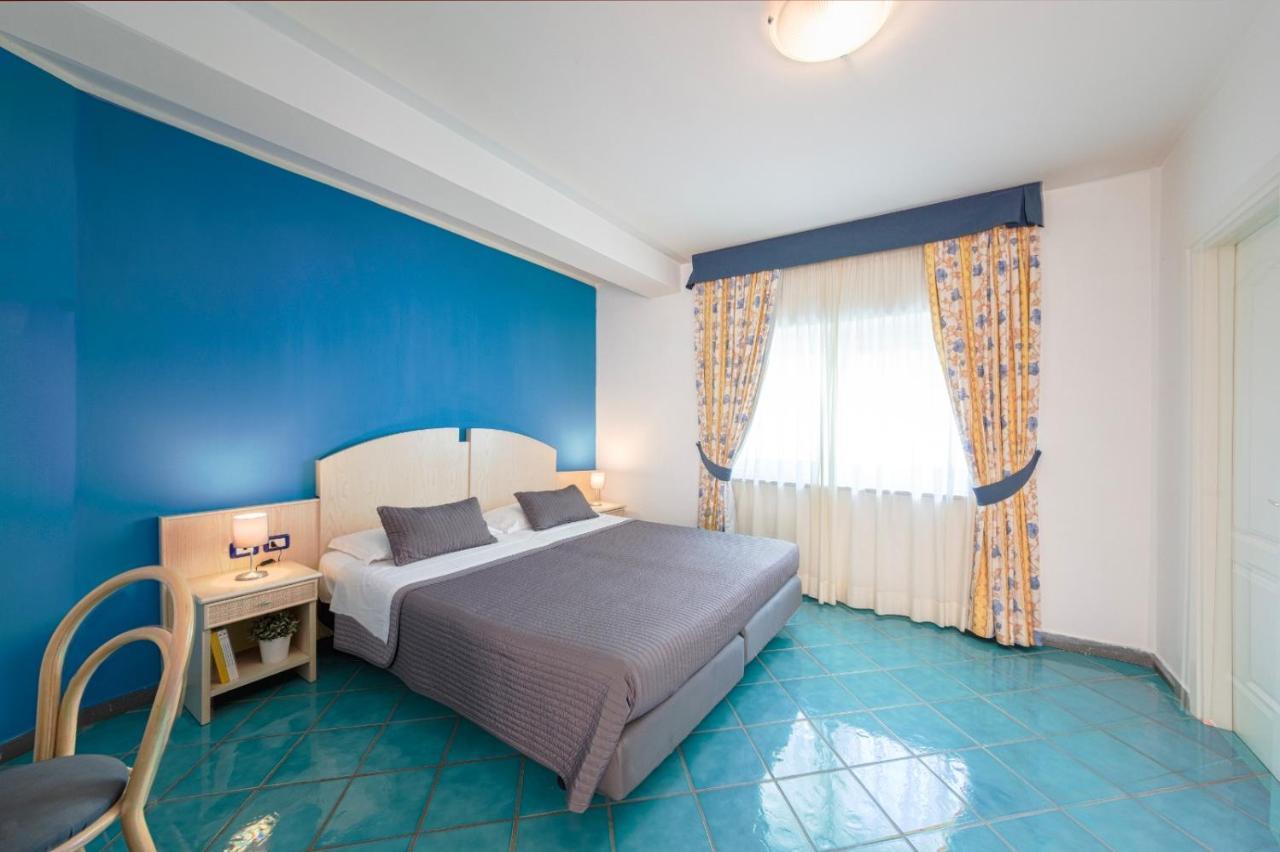Agave Hotel Pozzuoli Ngoại thất bức ảnh